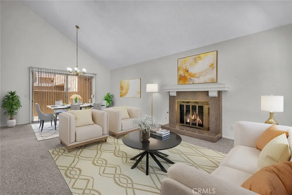 Oak Park, California 91377, United States, 3 Bedrooms Bedrooms, ,3 BathroomsBathrooms,Residential,Pending,179663