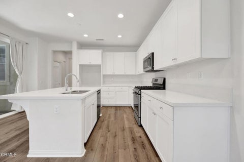 Tiny photo for 219 Stage Trail Road, Camarillo, CA 93010 (MLS # V1-39007)