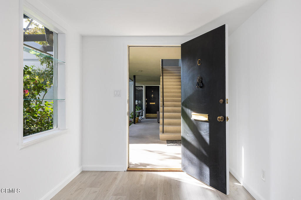 938 S Orange Grove Boulevard C