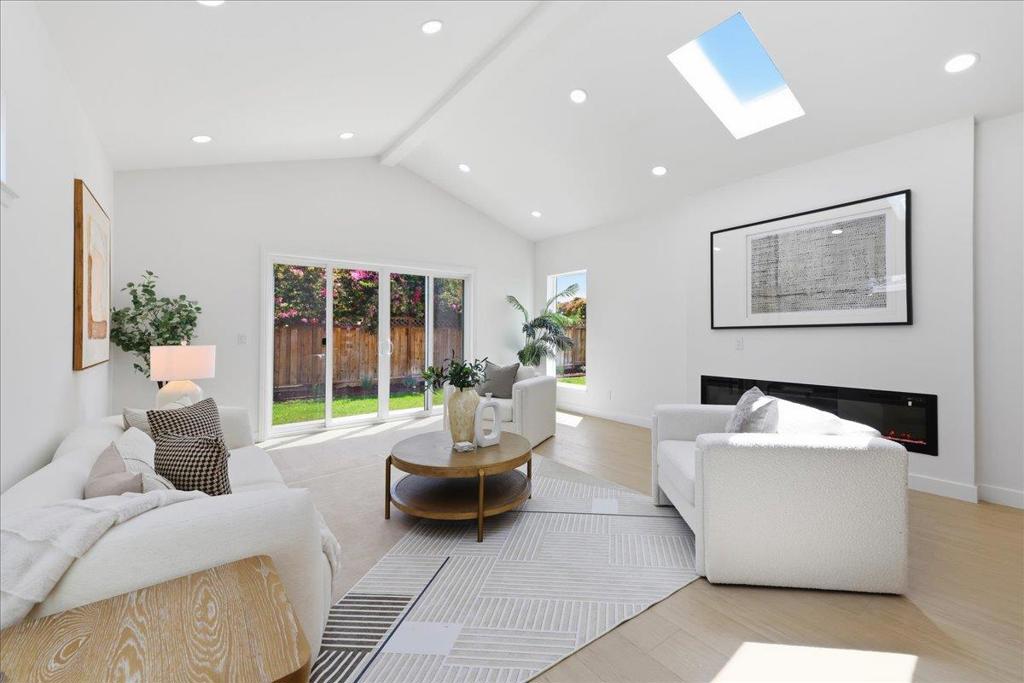 2611 Monticello Way