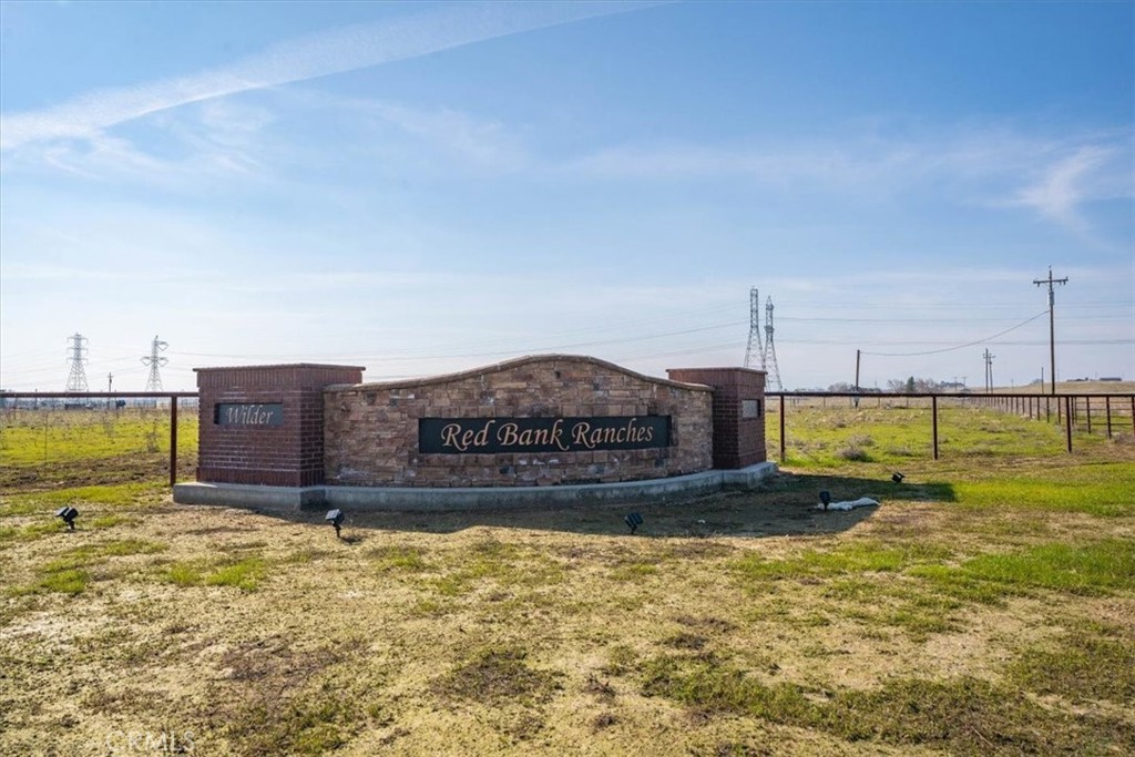 POTENTIAL 5% DOWN FINANCING AVAILABLE. BUYER TO VERIFY ALL LOAN REQUIREMENTS & TERMS.
Prime 2-20 Acre Parcels in Gated Red Bank Ranches – Just 5 Minutes from Town!
Discover the perfect blend of country living and convenience with these flat, usable 20-acre parcels in the private, gated community. Available individually for $150,000 or purchase both for $300,000. This is an incredible opportunity to build your dream ranch just five minutes from town.
These parcels offer plenty of space for cattle, horses, or other livestock, making them ideal for those seeking a ranching or equestrian lifestyle. The land has been dry hay farmed in the past, creating the potential for agricultural use once again. Power is already located at the property, and a well and septic will be needed for development.
Whether you're looking to build, farm, or simply enjoy the peace and privacy of rural living, these parcels provide endless possibilities. With a prime location just minutes from town, you can enjoy the best of both worlds—tranquil country life with easy access to everyday conveniences.