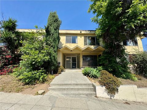 Photo of 143 S Avenue 54 #14, Los Angeles, CA 90042 (MLS # WS26095786)