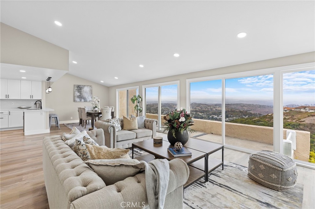 31002 Flying Cloud Drive