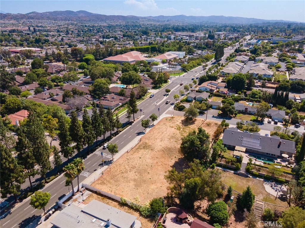 5001 Siesta Lane and Yorba Linda Blvd