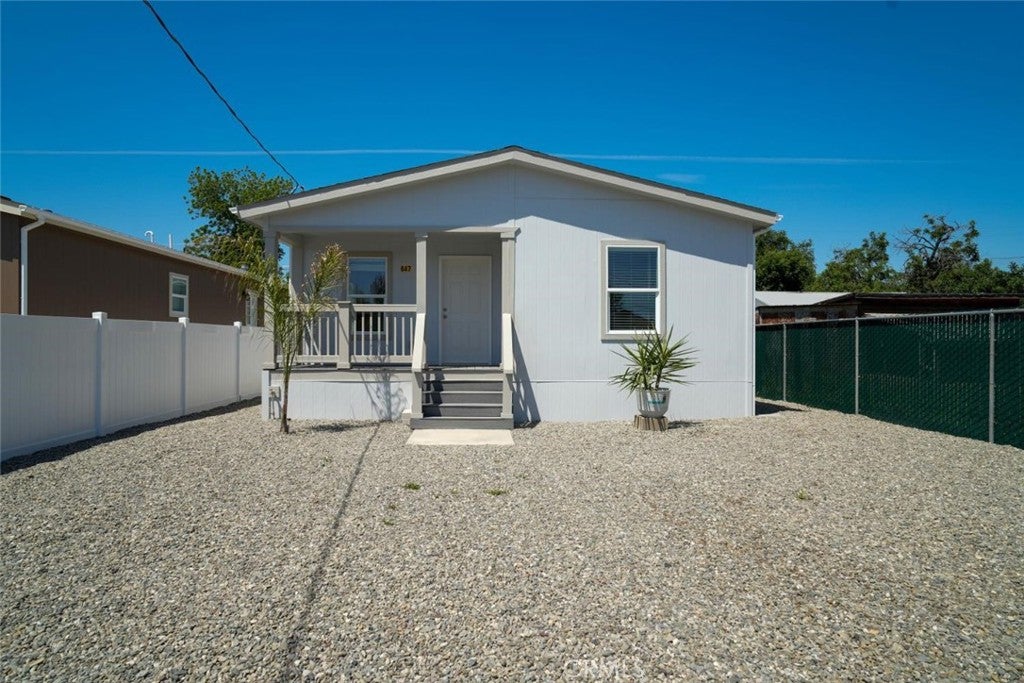 647 5th Street