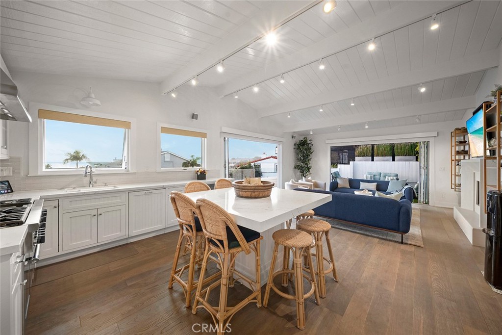 Emerald Bay (EB) - Residential Lease