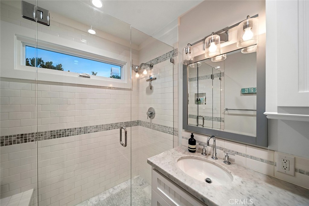 Emerald Bay (EB) - Residential Lease