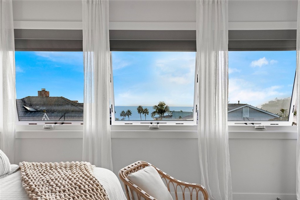 Emerald Bay (EB) - Residential Lease