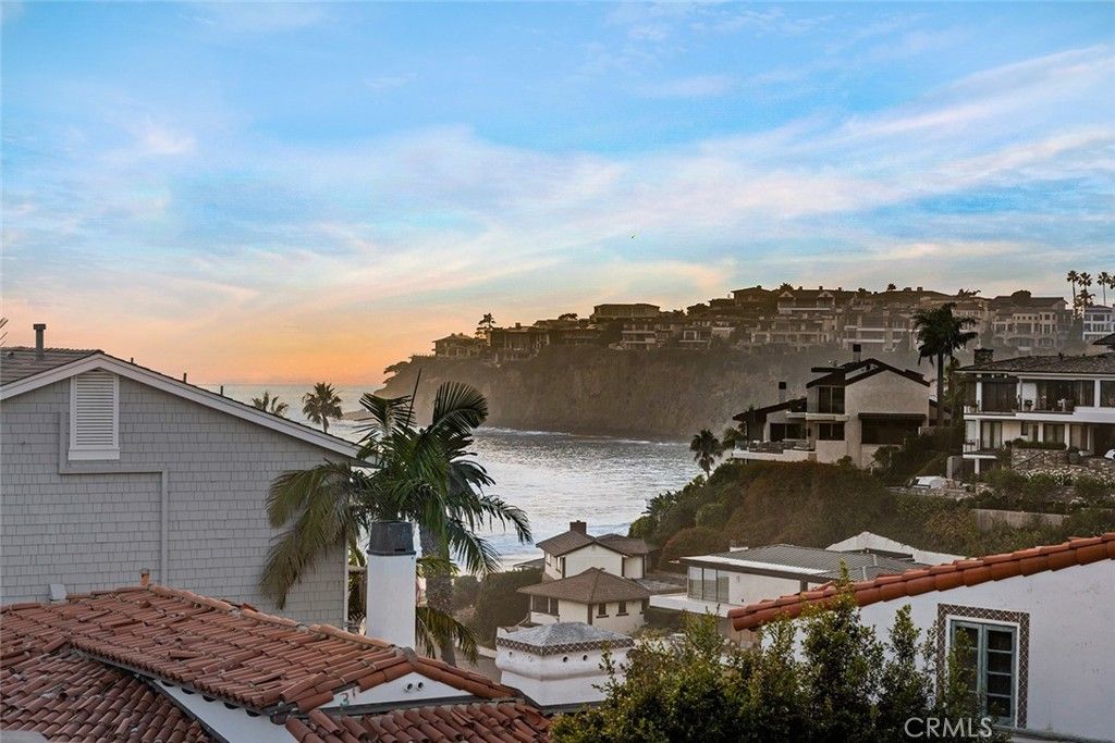 Photo of 45 Emerald Bay, Laguna Beach, CA 92651 (MLS # LG25262747)