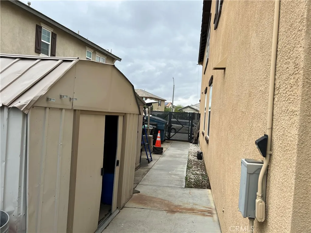 Perris, California 92570, United States, 5 Bedrooms Bedrooms, ,3 BathroomsBathrooms,Residential,Active,171993