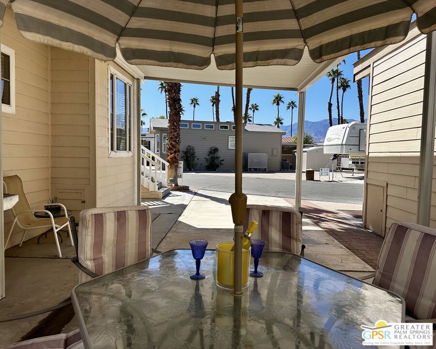 Desert Shadows Rv Re - Manufactured In Park