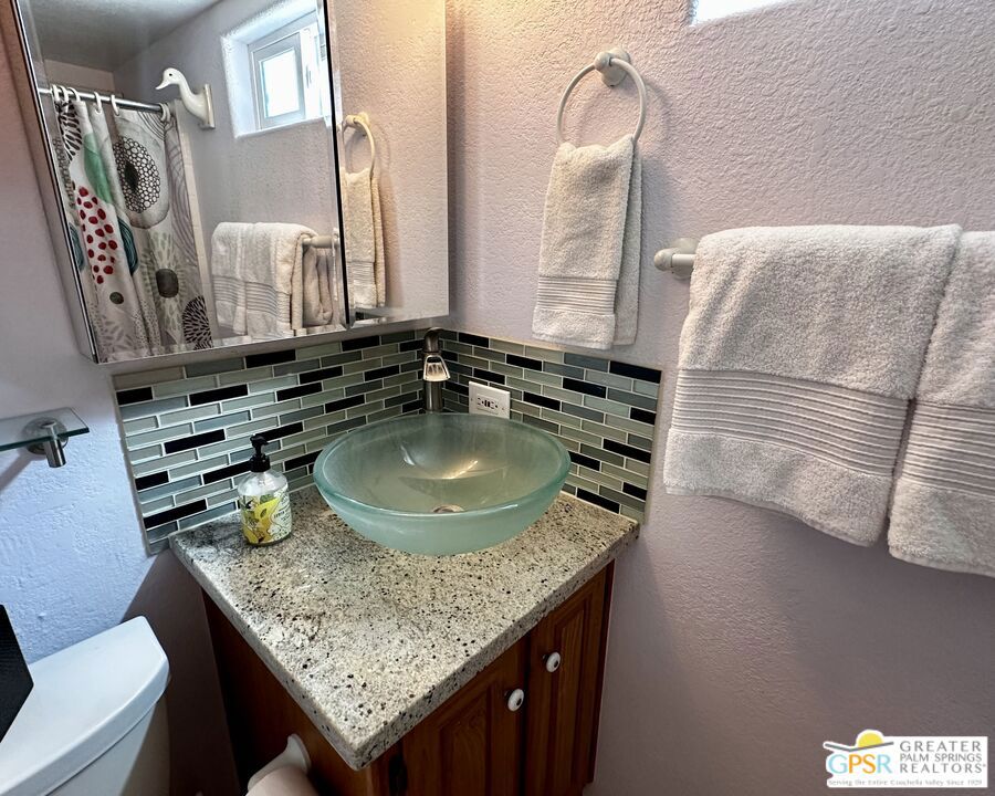 Desert Shadows Rv Re - Manufactured In Park