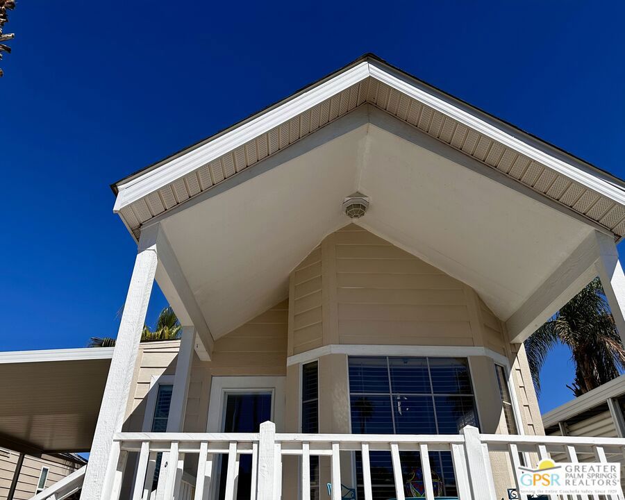 Desert Shadows Rv Re - Manufactured In Park