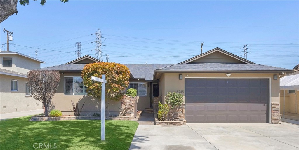 6745 Yearling Street