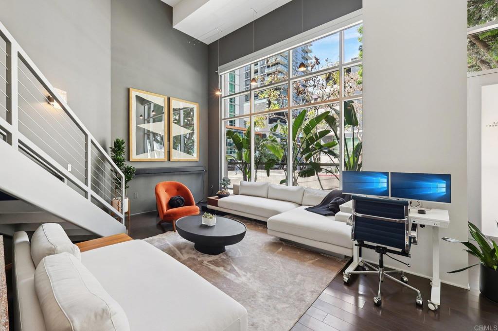 350 W Ash St Street W 102