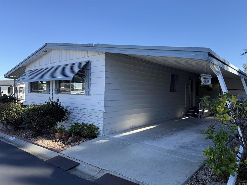 2130 Sunset Drive 70