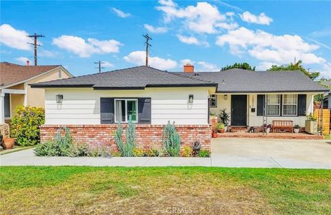 Photo of 10829 Cord Avenue, Downey, CA 90241 (MLS # DW25241646)