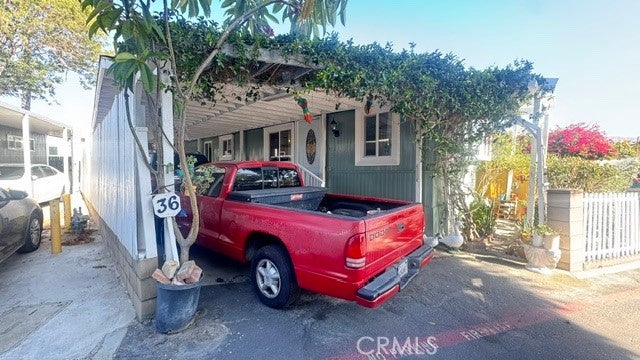 15798 Slover Avenue 36