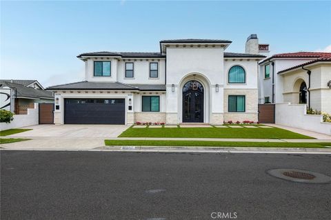 Photo of 16323 Redwood ST, Fountain Valley, CA 92708 (MLS # PW26155162)