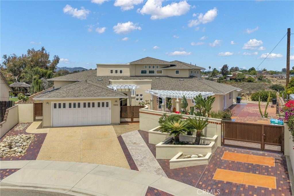 4402 Mount Bigelow Drive