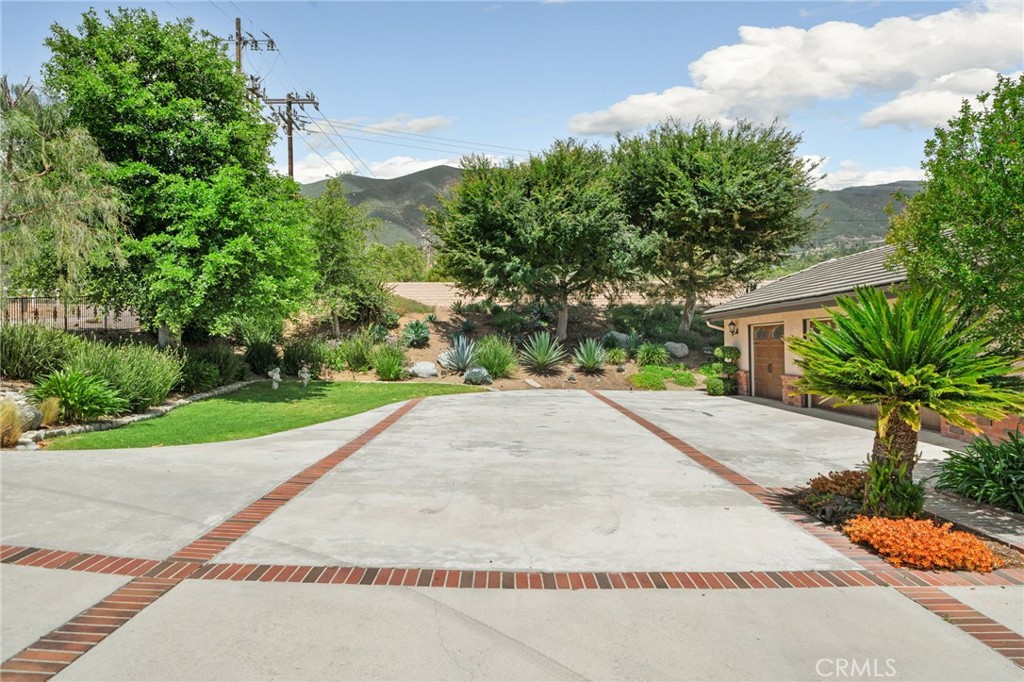 Rancho Cucamonga, California, 91737, United States, 4 Bedrooms Bedrooms, ,3 BathroomsBathrooms,Residential,Active,2041534