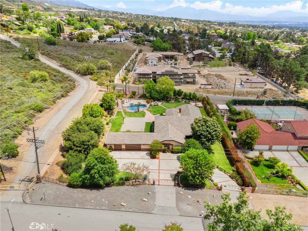 Rancho Cucamonga, California, 91737, United States, 4 Bedrooms Bedrooms, ,3 BathroomsBathrooms,Residential,Active,2041534