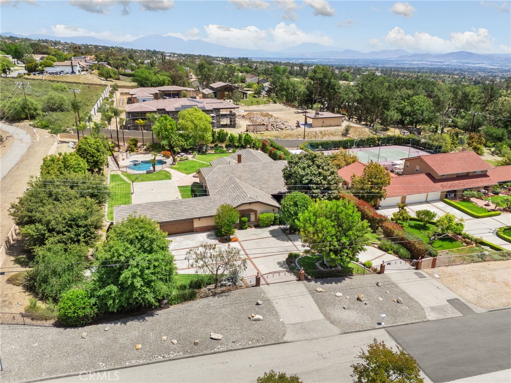 Rancho Cucamonga, California, 91737, United States, 4 Bedrooms Bedrooms, ,3 BathroomsBathrooms,Residential,Active,2041534