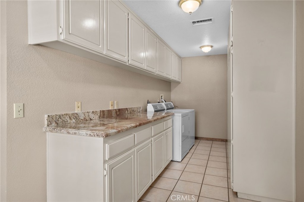 Rancho Cucamonga, California, 91737, United States, 4 Bedrooms Bedrooms, ,3 BathroomsBathrooms,Residential,Active,2041534