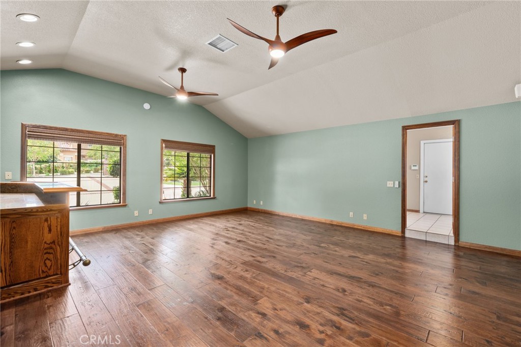 Rancho Cucamonga, California, 91737, United States, 4 Bedrooms Bedrooms, ,3 BathroomsBathrooms,Residential,Active,2041534