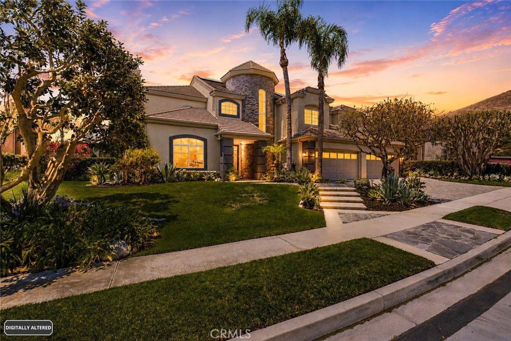 Photo of 28382 Calle Pinon, San Juan Capistrano, CA 92675 (MLS # OC26162693)