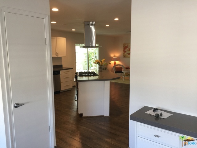 Palm Springs View Es - Manufactured In Park