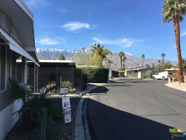 Palm Springs View Es - Manufactured In Park