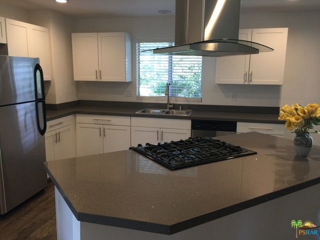 Palm Springs View Es - Manufactured In Park