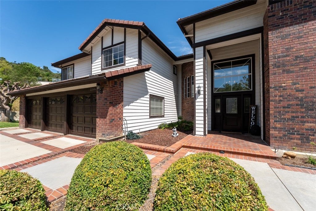 22680 Hidden Hills Road