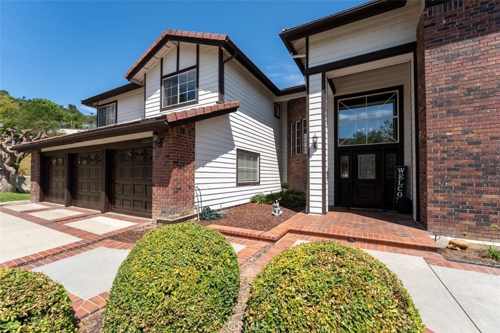 22680 Hidden Hills Road