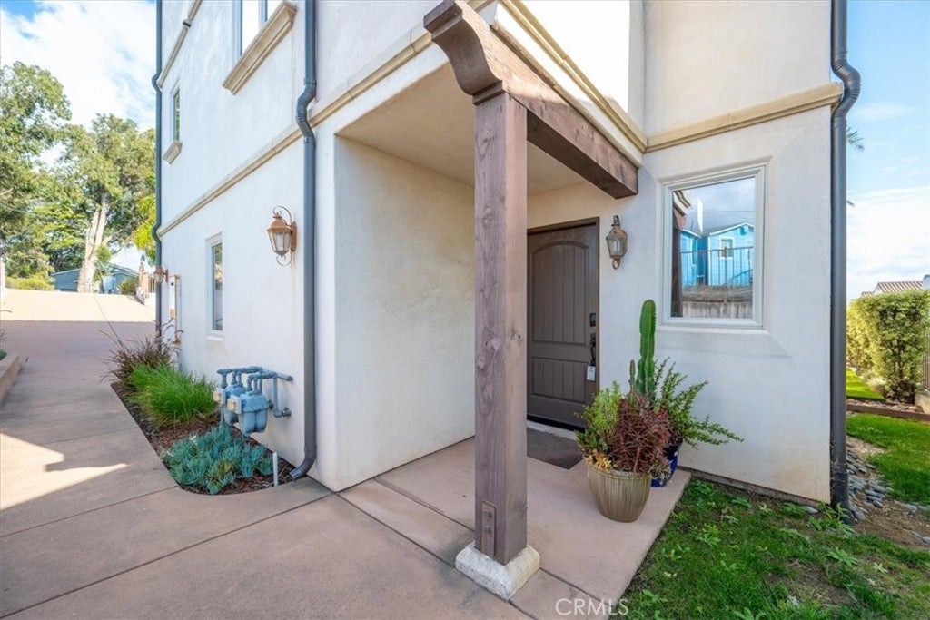 545 Unit #6 Bello
