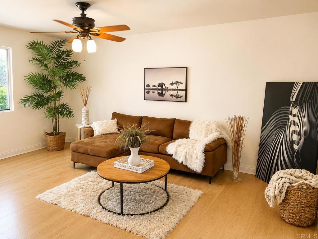1045 Peach Avenue 28