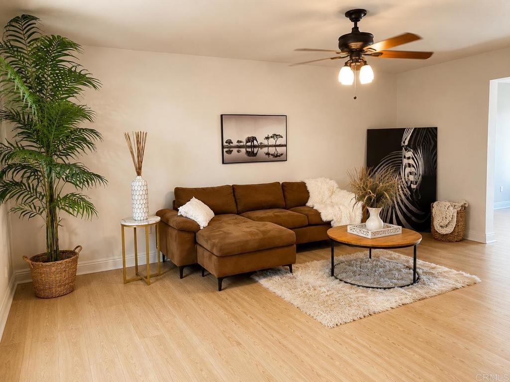 1045 Peach Avenue 28