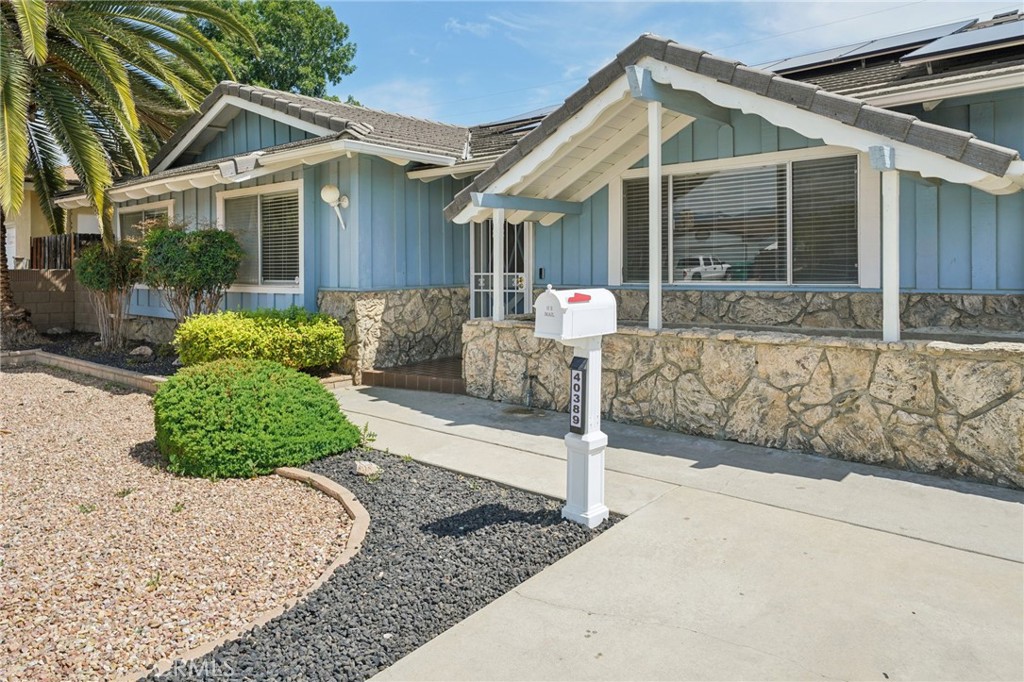 40389 Melrose Avenue