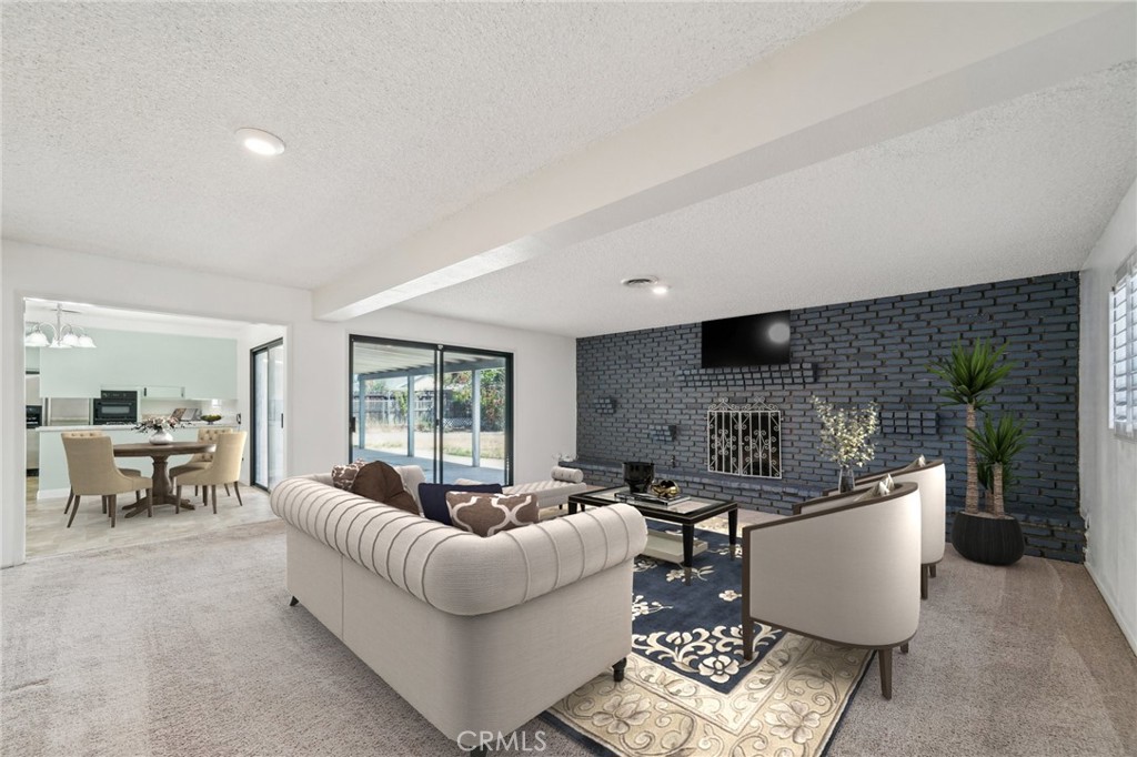 40389 Melrose Avenue