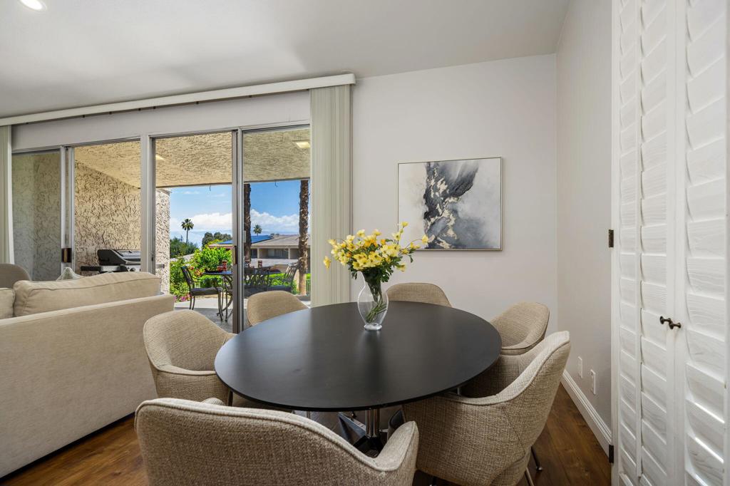 48892 Quercus Lane