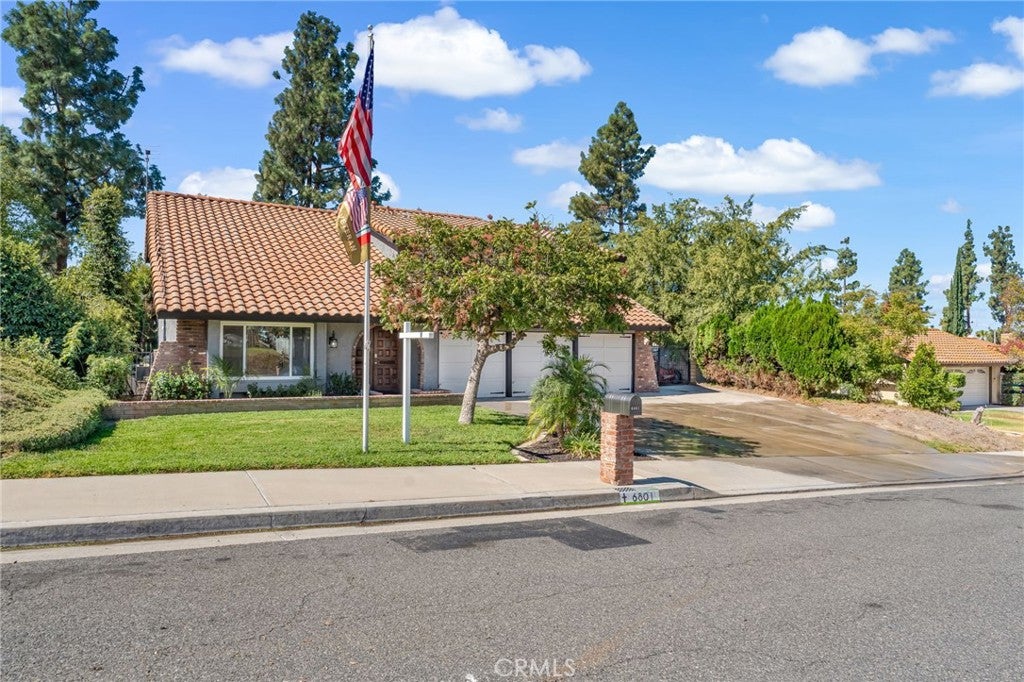 6801 Rycroft Drive