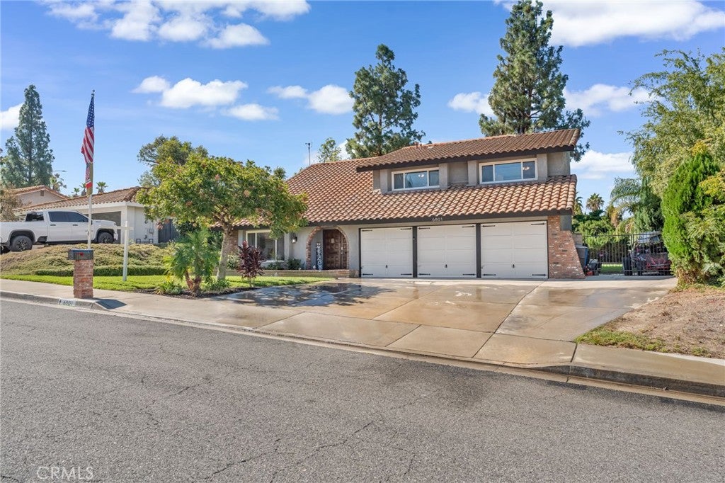 6801 Rycroft Drive