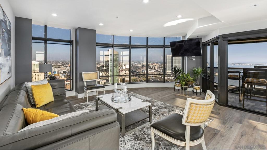 Downtown - Residential Lease