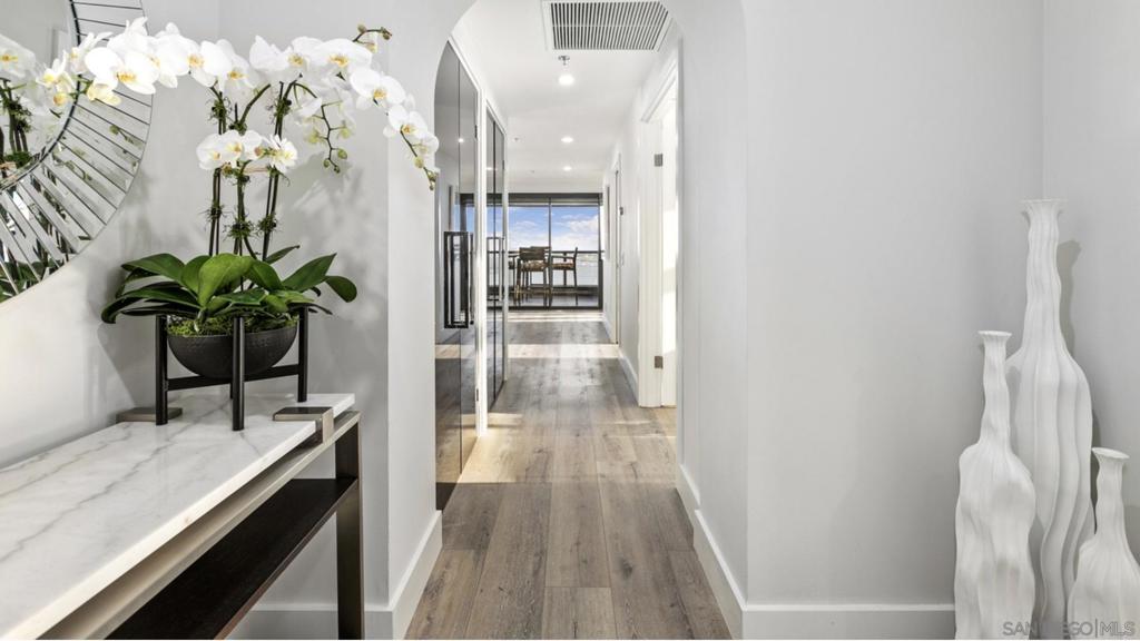 Downtown - Residential Lease