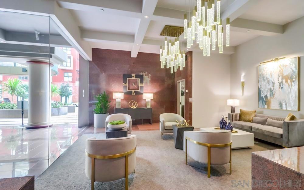 Downtown - Residential Lease