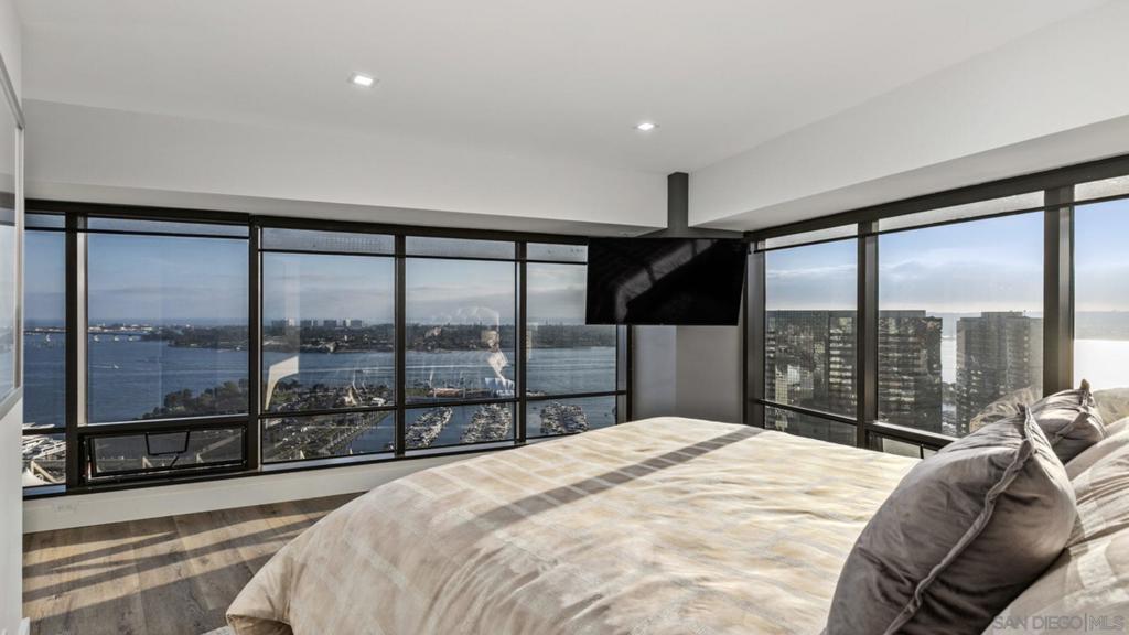 Downtown - Residential Lease