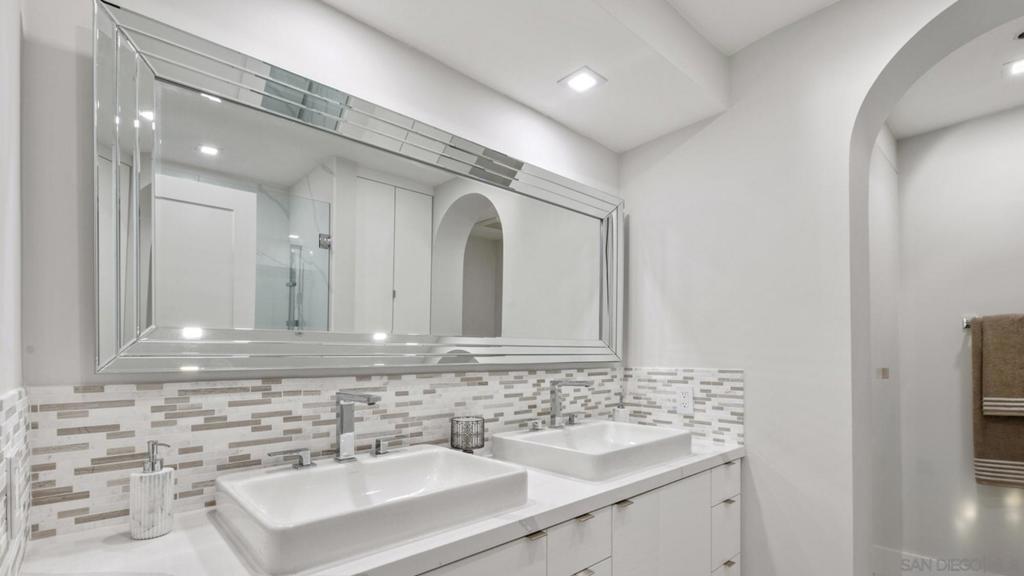 Downtown - Residential Lease