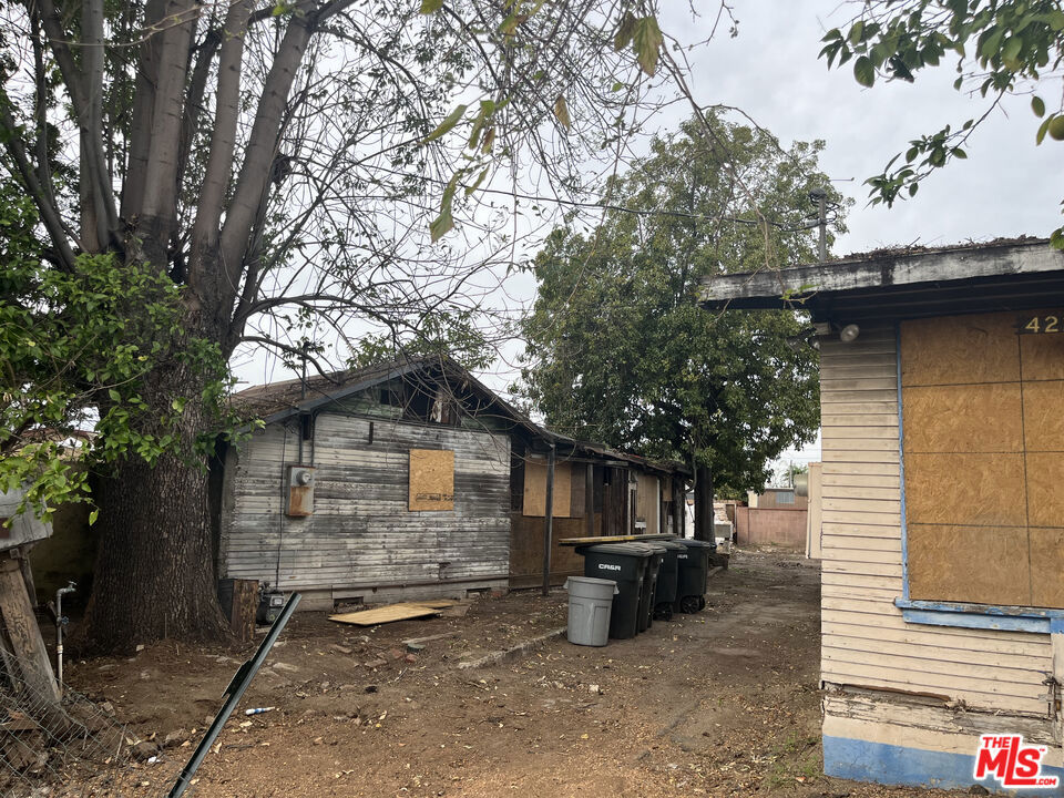 4223 E Marmon Avenue