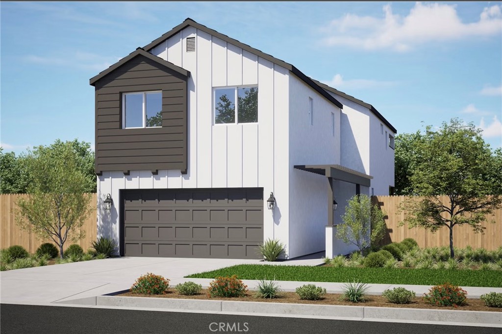 Open floor plan that is perfect for entertaining! Kitchen/Living Room open to Snack bar with view to backyard patio.
Front yard landscaped with artificial turf and flowerbeds on drip system timers.
9' ceilings on lower level. Upper level is a covered deck at Owner's Suite with a view.
Come see!